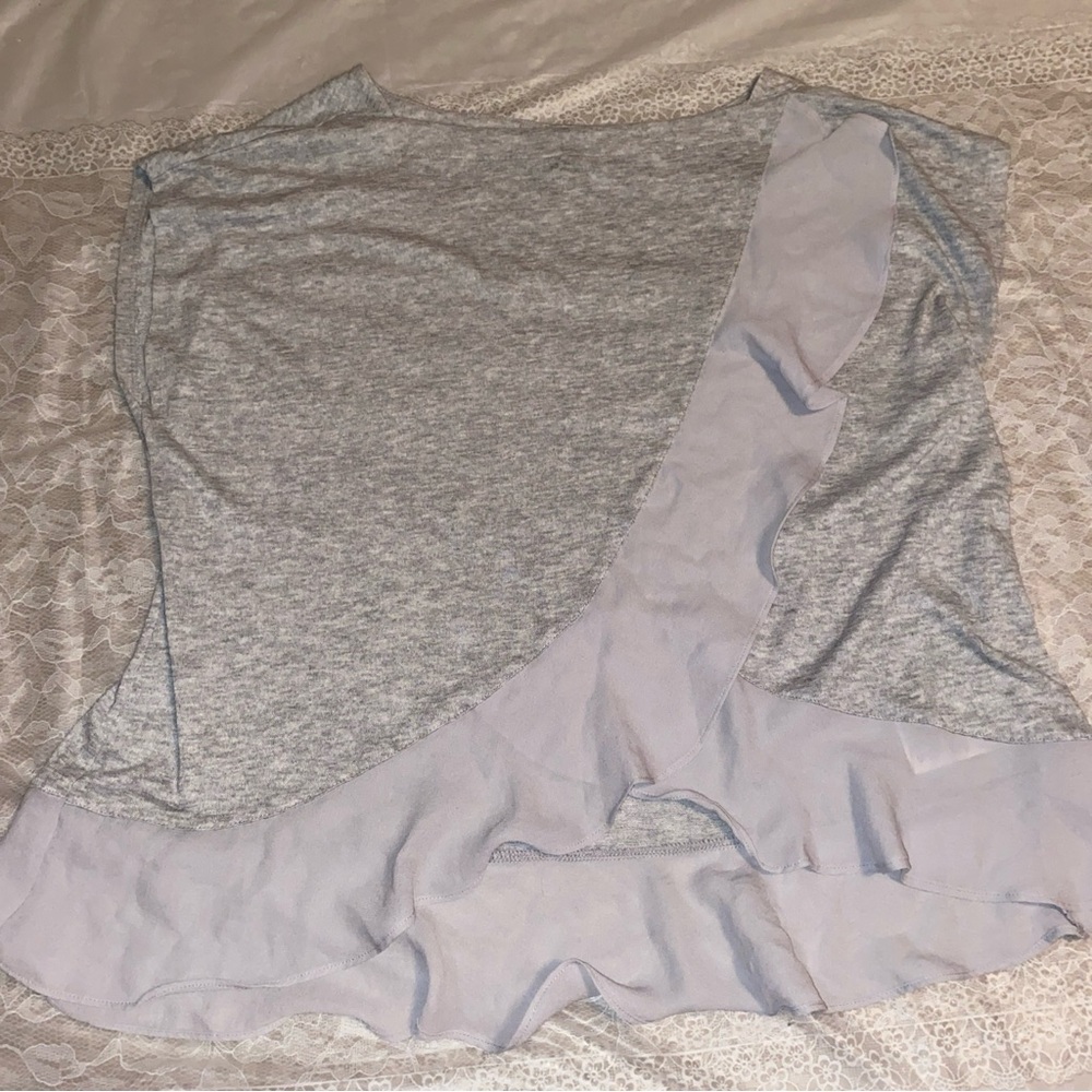 Banana Republic Gray Knit Top With Ruffles 2015 Size XL